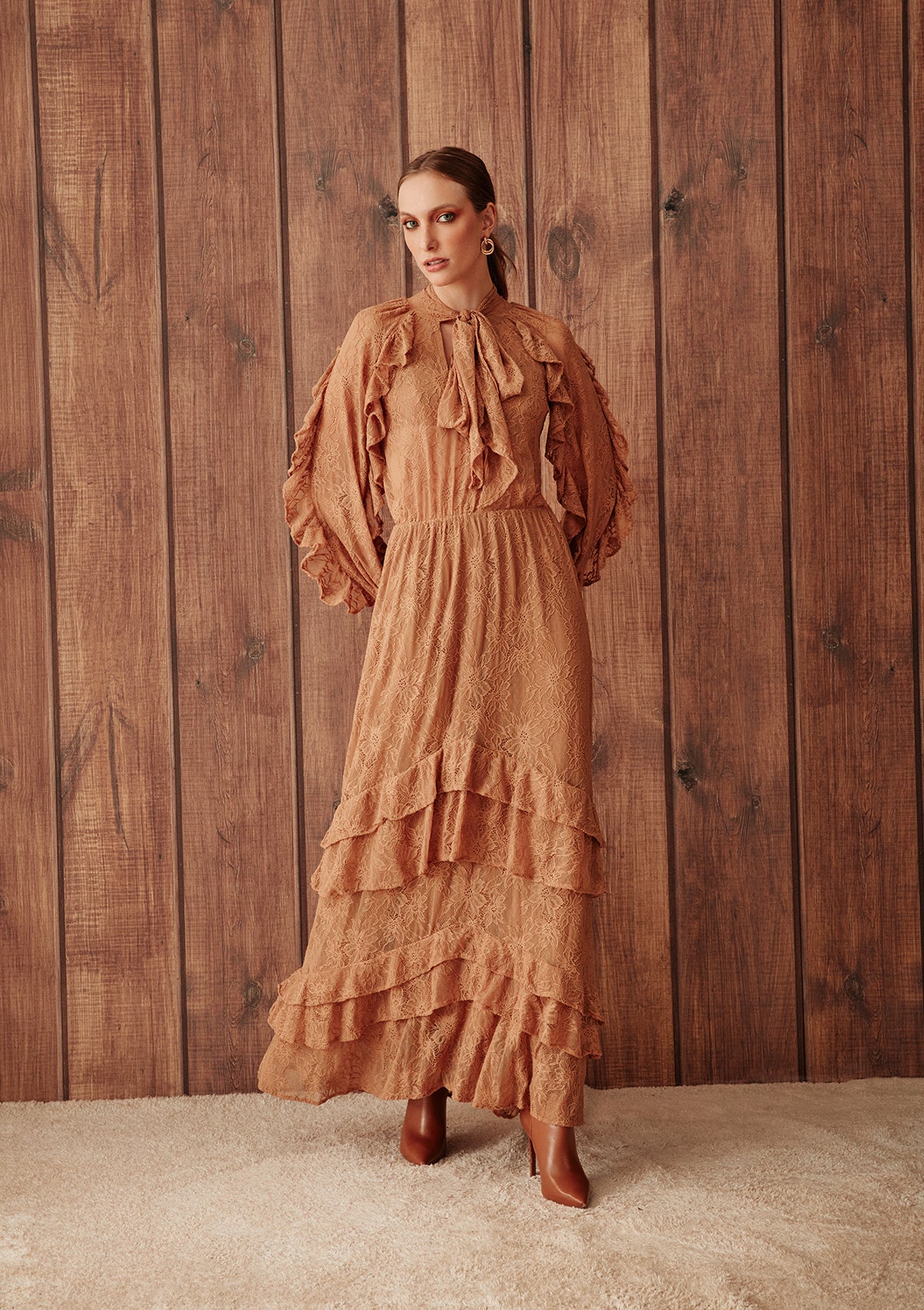 RAVENA LONG LACE DRESS WITH TOP