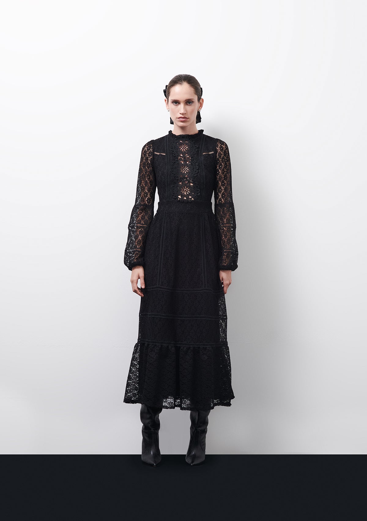 Manuela Long Sleeve Lace Dress